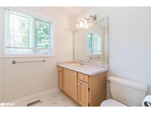 2087 Wilkinson Street, Innisfil, ON - Indoor Photo Showing Bathroom