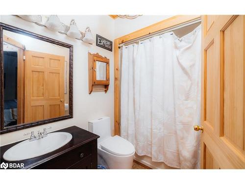 1208 Minnow Drive, Haliburton, ON - Indoor Photo Showing Bathroom