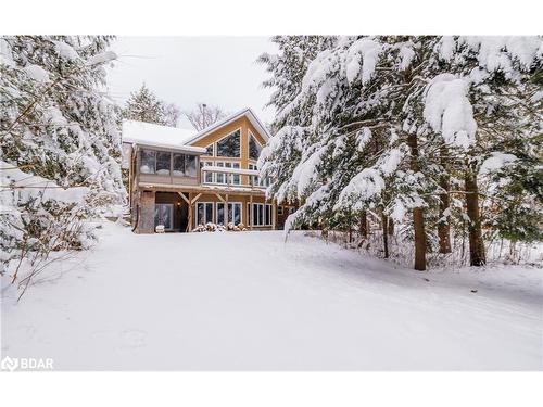 1208 Minnow Drive, Haliburton, ON - Outdoor