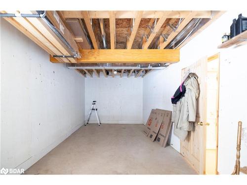 1208 Minnow Drive, Haliburton, ON - Indoor Photo Showing Basement