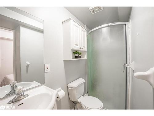 61 Carley Crescent, Barrie, ON - Indoor Photo Showing Bathroom