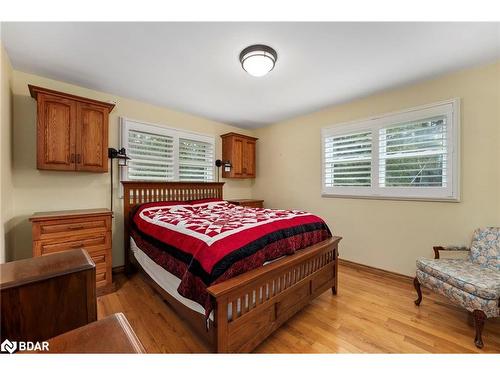 1705 Concession 8-9 Road E, Beaverton, ON - Indoor Photo Showing Bedroom