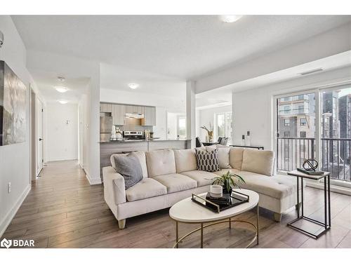 402-8 Culinary Lane, Barrie, ON - Indoor Photo Showing Living Room