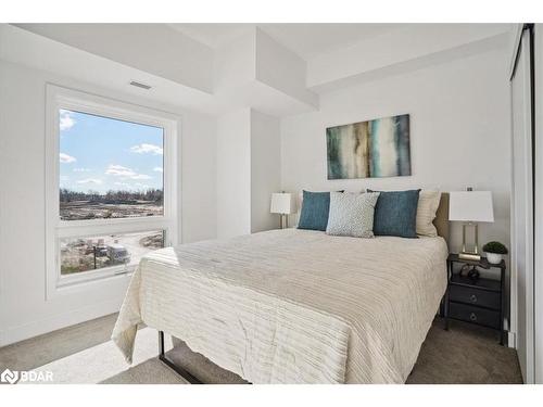 402-8 Culinary Lane, Barrie, ON - Indoor Photo Showing Bedroom