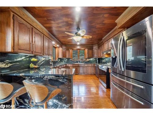 428239 25Th Side Road, Mono, ON - Indoor Photo Showing Kitchen