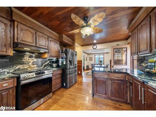 428239 25Th Side Road, Mono, ON - Indoor Photo Showing Kitchen