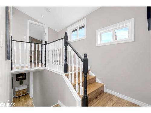 39 Elizabeth Street W, Creemore, ON - Indoor Photo Showing Other Room