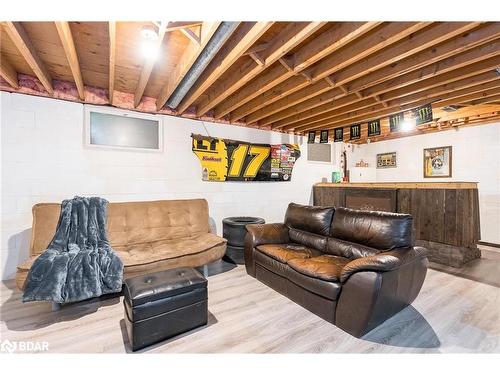 173 Toronto Street, Barrie, ON - Indoor Photo Showing Basement