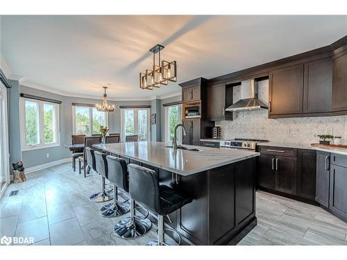 26 Riverside Drive, Mono, ON - Indoor Photo Showing Kitchen With Upgraded Kitchen