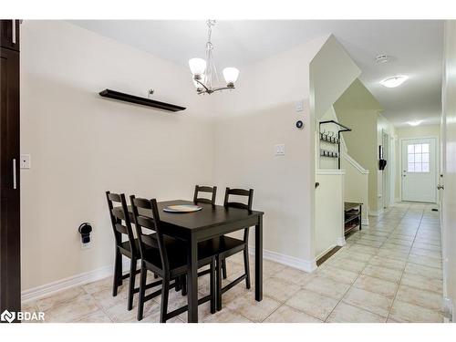 6-10 Pumpkin Pass, Binbrook, ON - Indoor Photo Showing Dining Room