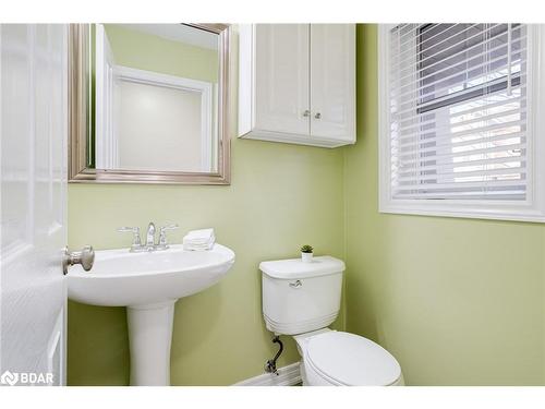 6-10 Pumpkin Pass, Binbrook, ON - Indoor Photo Showing Bathroom