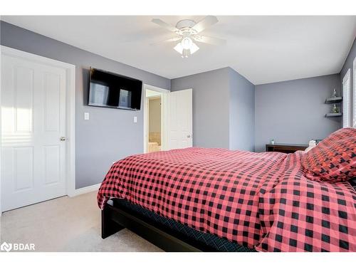 6-10 Pumpkin Pass, Binbrook, ON - Indoor Photo Showing Bedroom