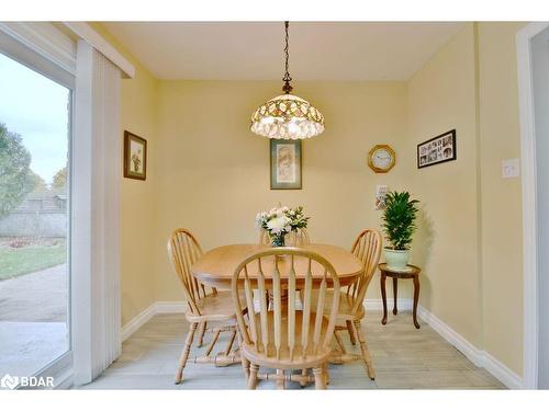 23 Debra Crescent, Barrie, ON - Indoor Photo Showing Dining Room