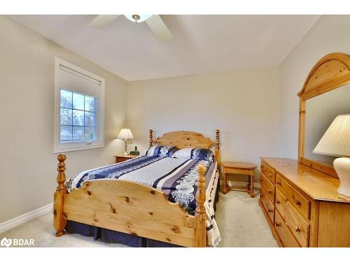 23 Debra Crescent, Barrie, ON - Indoor Photo Showing Bedroom