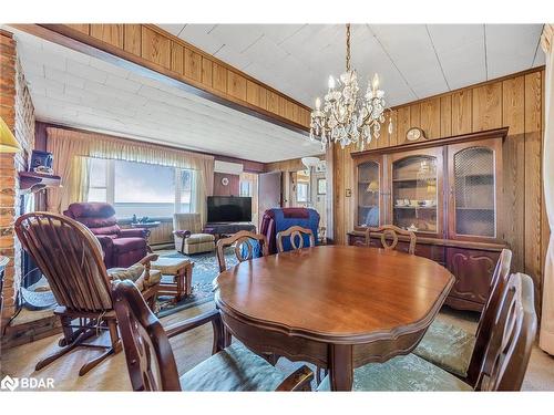 769 Woodland Drive, Oro-Medonte, ON - Indoor Photo Showing Dining Room