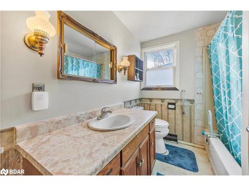 769 Woodland Drive, Oro-Medonte, ON - Indoor Photo Showing Bathroom