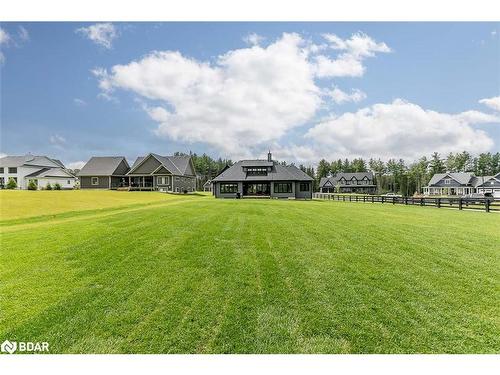 7 Cleveland Court, Oro-Medonte, ON - Outdoor