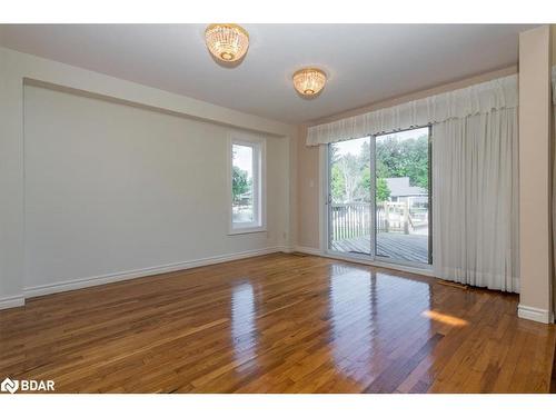 57 Lake Avenue, Ramara, ON - Indoor Photo Showing Other Room