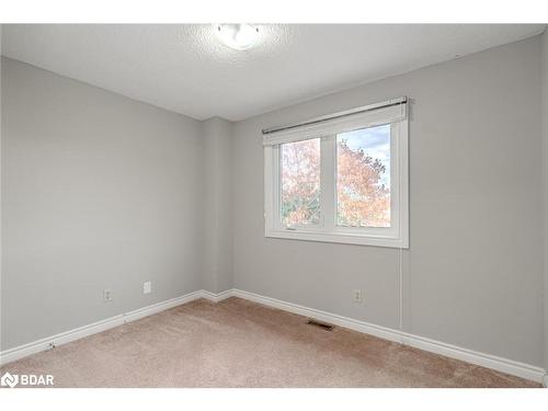 69 Delaney Crescent, Barrie, ON - Indoor Photo Showing Other Room