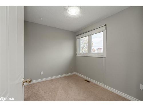 69 Delaney Crescent, Barrie, ON - Indoor Photo Showing Other Room