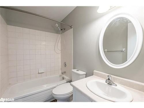 69 Delaney Crescent, Barrie, ON - Indoor Photo Showing Bathroom