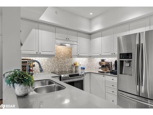 205-5 Greenwich Street, Barrie, ON - Indoor Photo Showing Kitchen With Stainless Steel Kitchen With Double Sink With Upgraded Kitchen