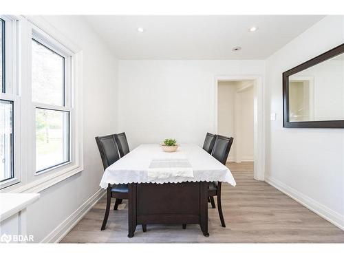 7170 Highway 9, New Tecumseth, ON - Indoor Photo Showing Dining Room