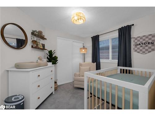 94 Butternut Drive, Barrie, ON - Indoor Photo Showing Bedroom