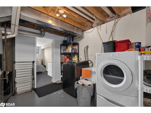 94 Butternut Drive, Barrie, ON - Indoor Photo Showing Laundry Room