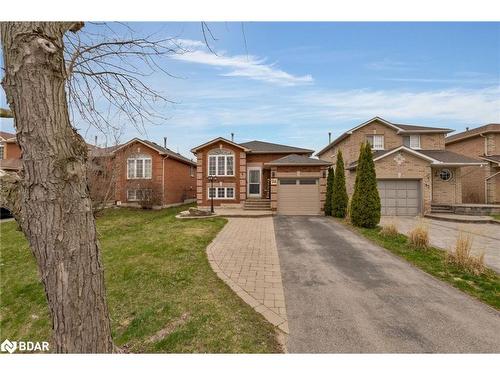 94 Butternut Drive, Barrie, ON - Outdoor With Facade