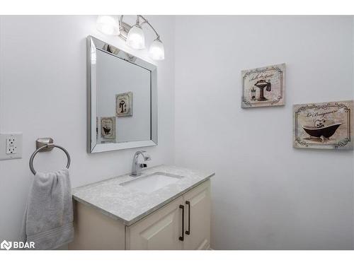 19-358 Little Avenue, Barrie, ON - Indoor Photo Showing Bathroom