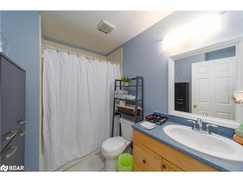 Bsmt-323 Johnson Street, Barrie, ON - Indoor Photo Showing Bathroom