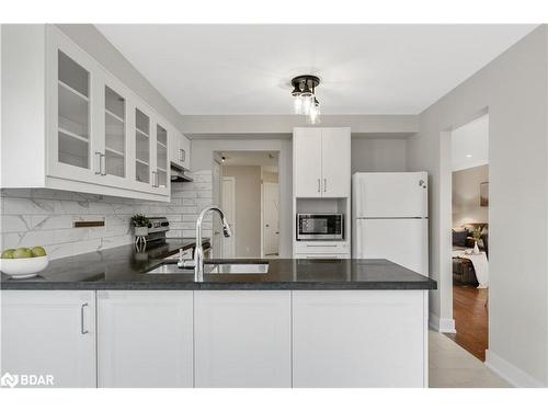 36 Carr Drive, Barrie, ON - Indoor Photo Showing Kitchen With Double Sink