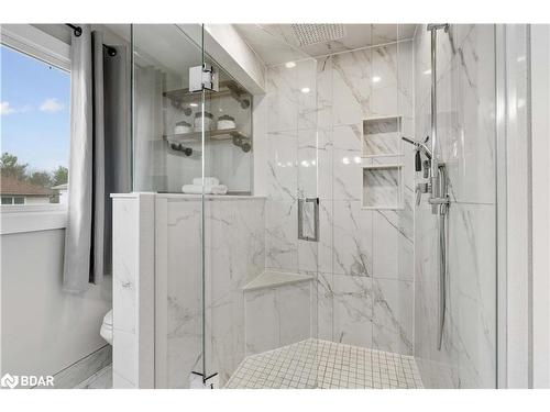 36 Carr Drive, Barrie, ON - Indoor Photo Showing Bathroom