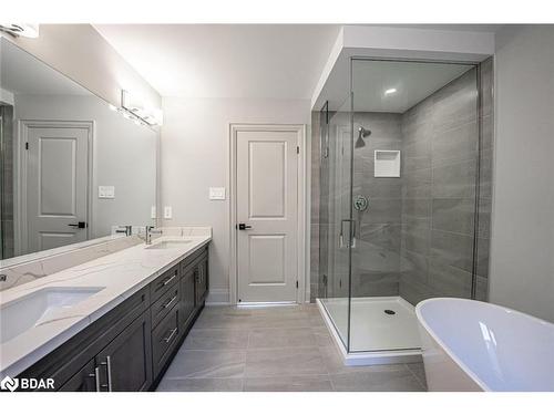 17 Amsterdam Drive, Barrie, ON - Indoor Photo Showing Bathroom