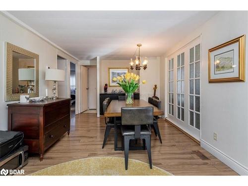 3 Green Glade Court, Innisfil, ON - Indoor Photo Showing Dining Room