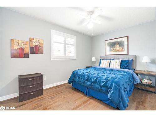 187 Sproule Drive, Barrie, ON - Indoor Photo Showing Bedroom