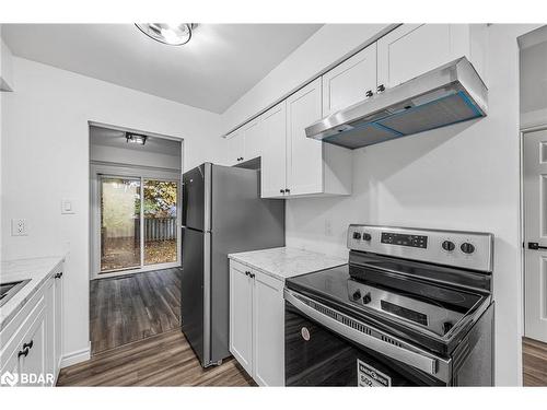 6-2 Bernick Drive, Barrie, ON - Indoor Photo Showing Kitchen With Stainless Steel Kitchen