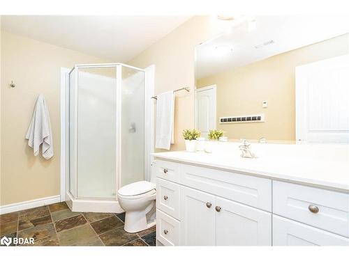 138 Knox Road E, Wasaga Beach, ON - Indoor Photo Showing Bathroom