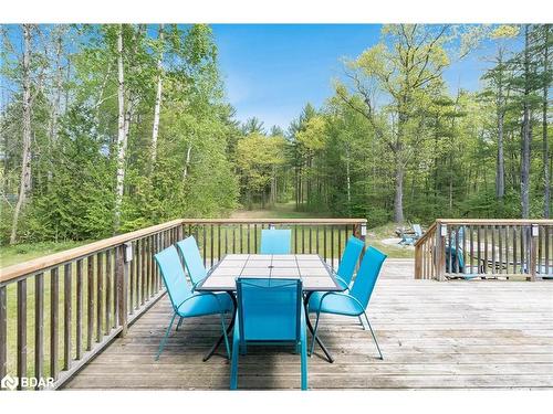 138 Knox Road E, Wasaga Beach, ON - Outdoor With Deck Patio Veranda