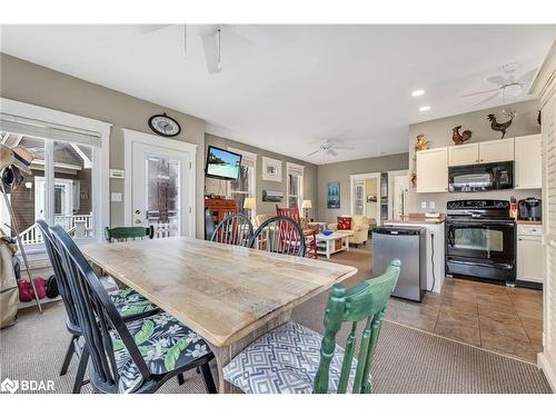 129-2 Chipmunk Lane, Cherry Valley, ON - Indoor Photo Showing Dining Room