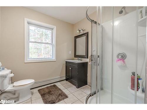 4 Clover Court, Kawartha Lakes, ON - Indoor Photo Showing Bathroom