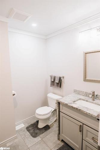 349 Fifth St E Street, Midland, ON - Indoor Photo Showing Bathroom