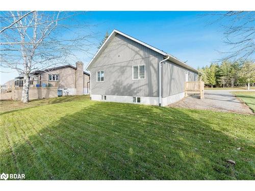 2834 Perry Avenue, Brechin, ON - Outdoor