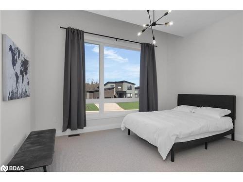 114 Sladden Court, Thornbury, ON - Indoor Photo Showing Bedroom