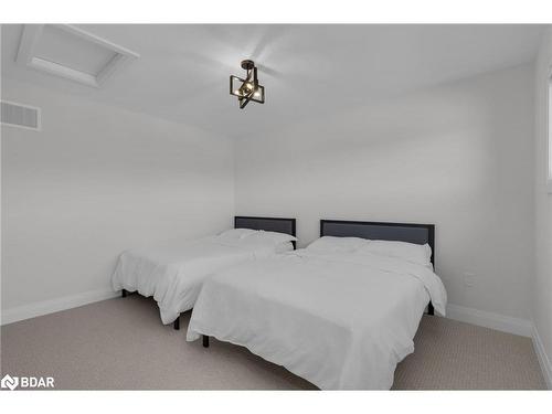 114 Sladden Court, Thornbury, ON - Indoor Photo Showing Bedroom