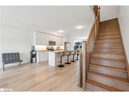 1495 Purchase Place Place, Lefroy, ON - Indoor Photo Showing Kitchen