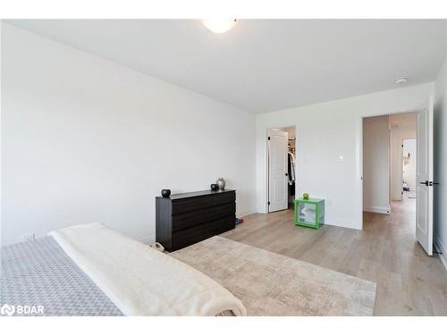 1495 Purchase Place Place, Lefroy, ON - Indoor Photo Showing Bedroom