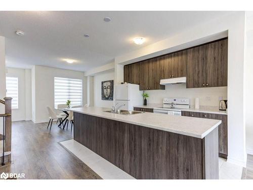 13 Sama Way, Wasaga Beach, ON - Indoor Photo Showing Kitchen