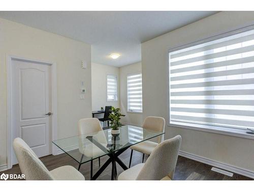 13 Sama Way, Wasaga Beach, ON - Indoor Photo Showing Dining Room